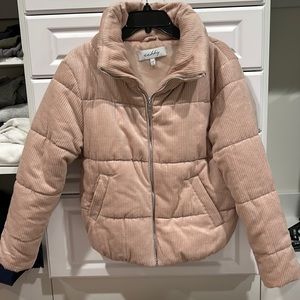 Ribbed puffer jacket